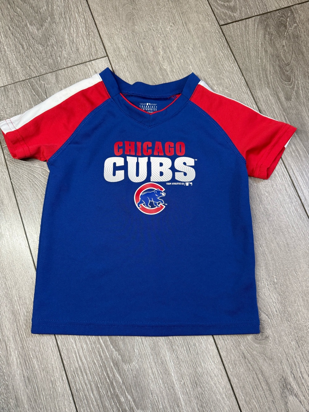MLB Chicago Cubs Royal Blue, Red & White Short Sleeve Tee